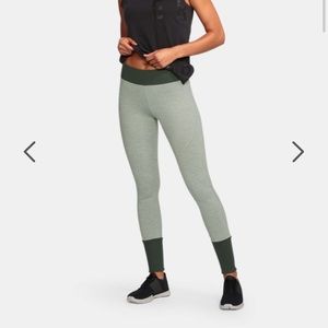 Under armor women’s unstoppable to/from leggings